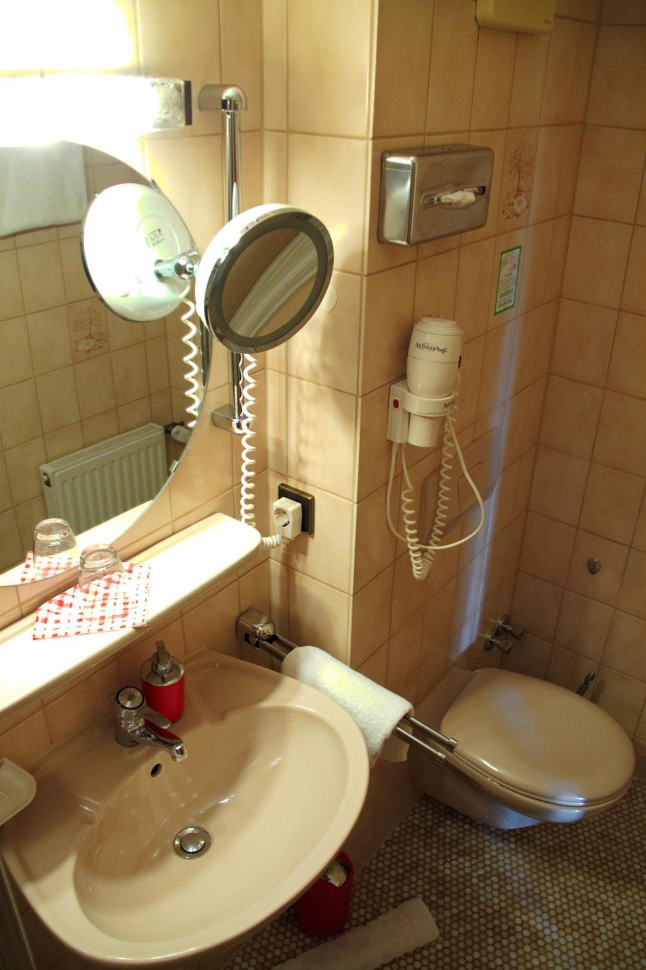 Gasthaus Adler Fohrenbuehl Lauterbach  Quarto foto